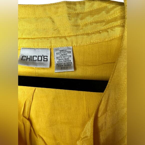 Chicos Size 2 Unique Yellow Button jacket with design - Picture 2 of 8
